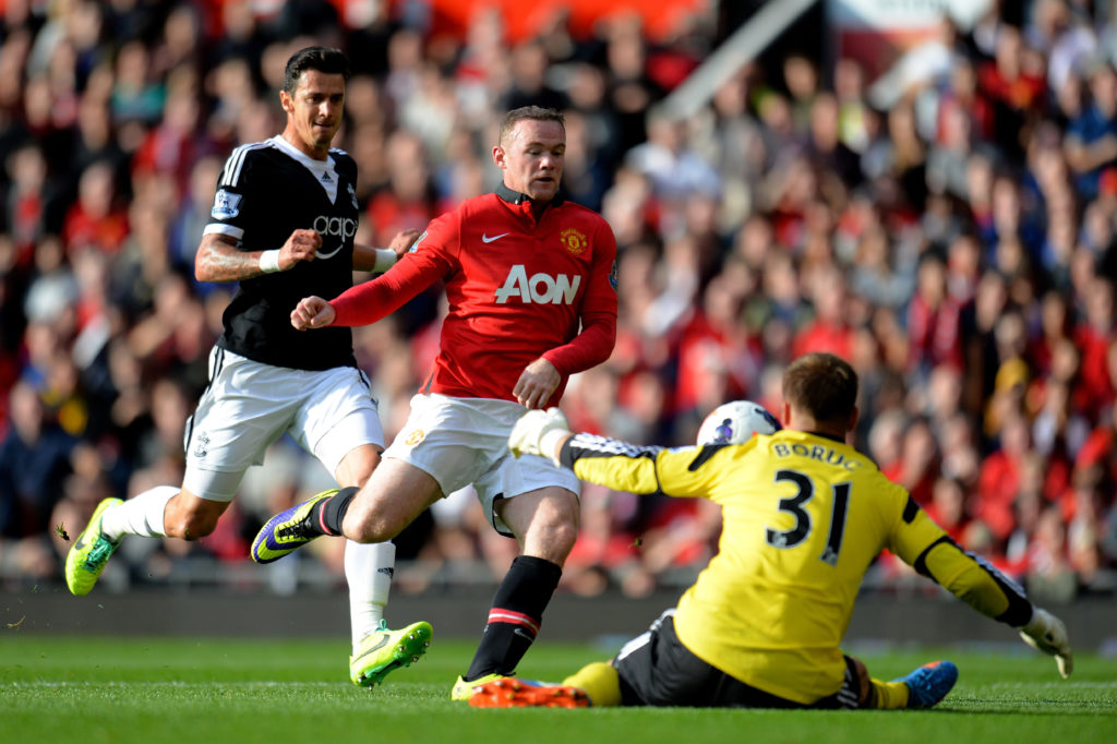 Manchester United v Southampton - Premier League
