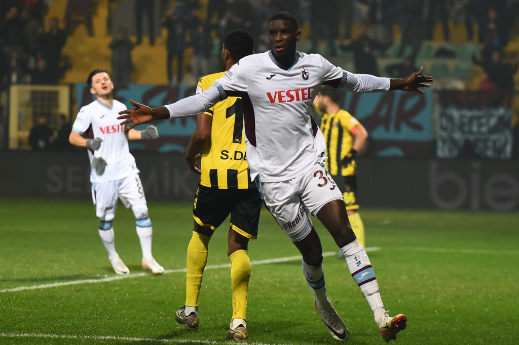 Istanbulspor v Trabzonspor - Turkish Super League