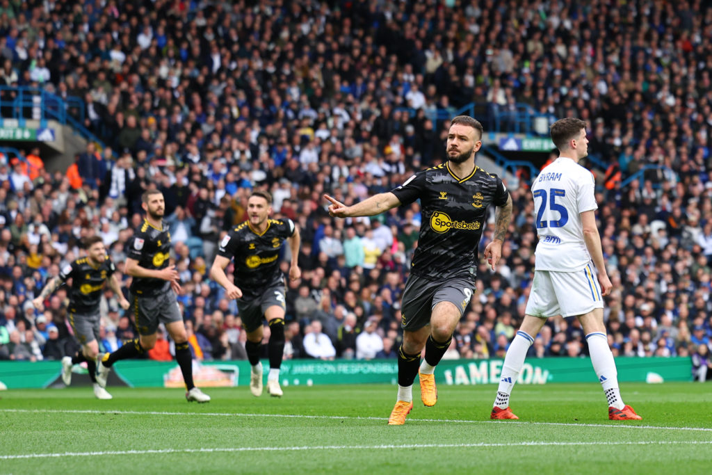 Leeds United v Southampton FC - Sky Bet Championship