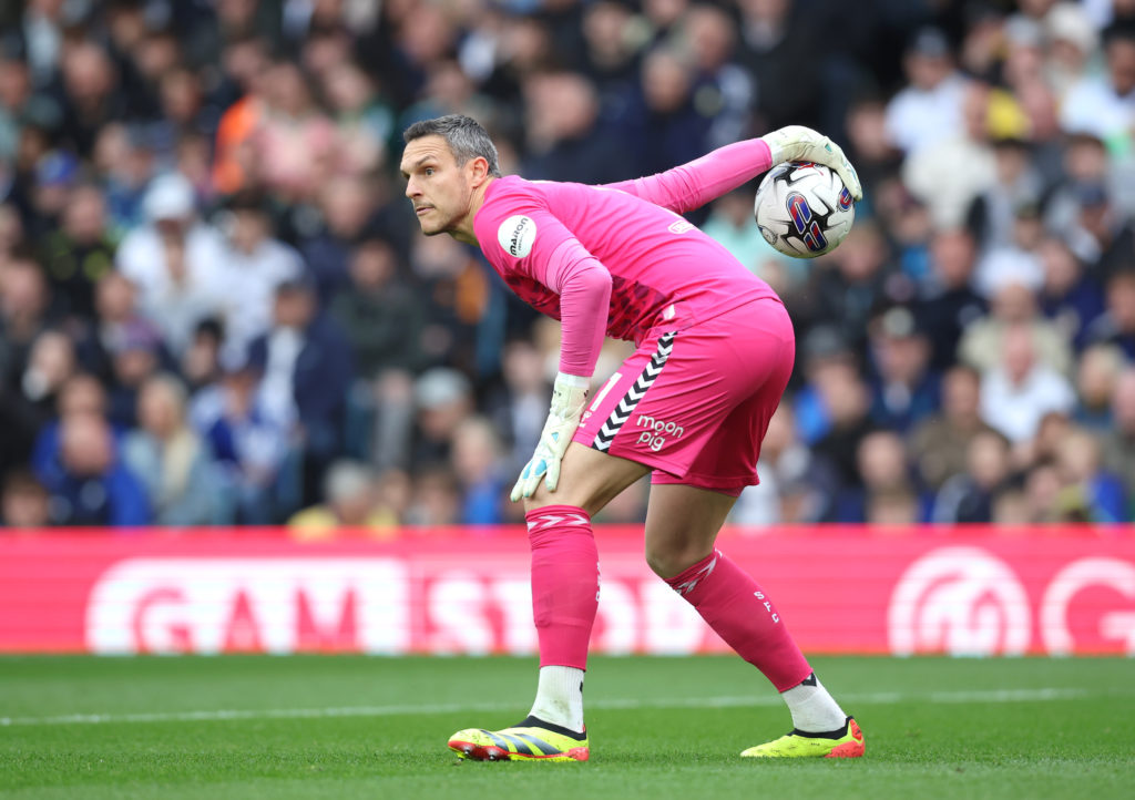 Leeds United v Southampton FC - Sky Bet Championship