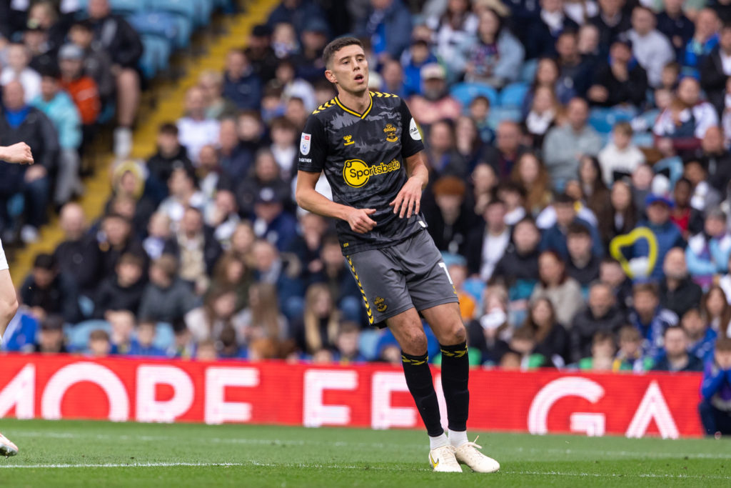 Leeds United v Southampton FC - Sky Bet Championship